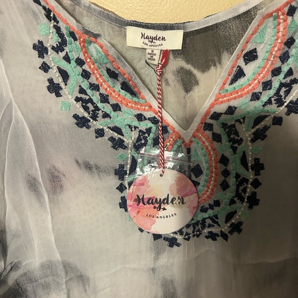 Hayden Women's Embroidered Blouse - Black, White, and Blue - Picture 4 of 8